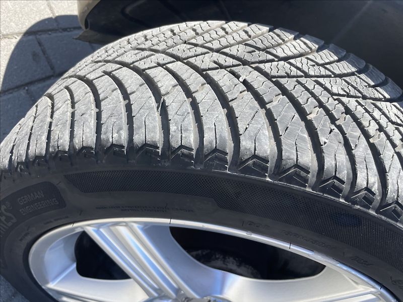 Mercedes-Benz Třídy S 3,0 320CDi 155kw nutný servis - fotka 26 z 32