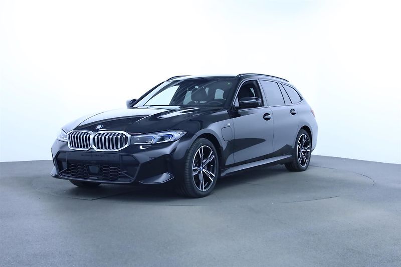 BMW Řada 3 330e M-Sport ACC Kam - fotka 1 z 19