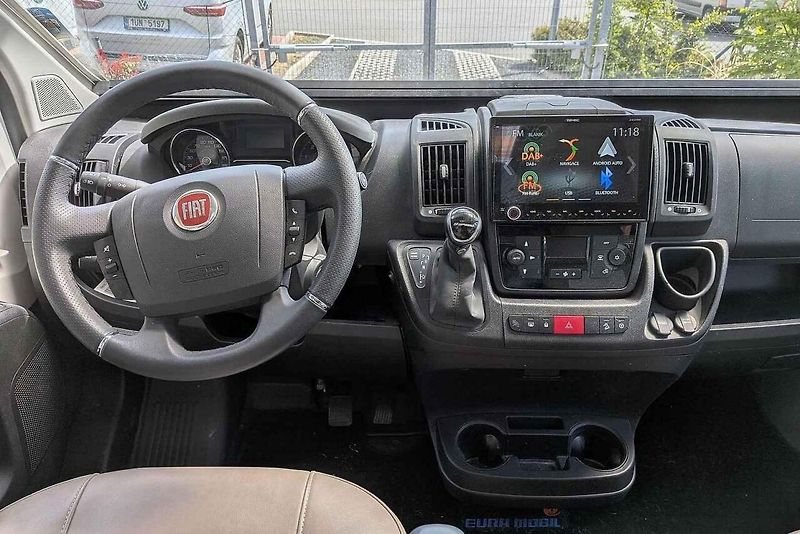 Obytné auto Eura Mobil Profila T 695 EB.