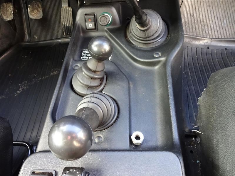 Lada Niva 1,7 i BRONTO 4x4 - fotka 34 z 50