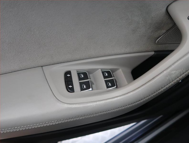 Audi A6 (2015) 3.0 TDI, 4X4, Automat - fotka 32 z 32