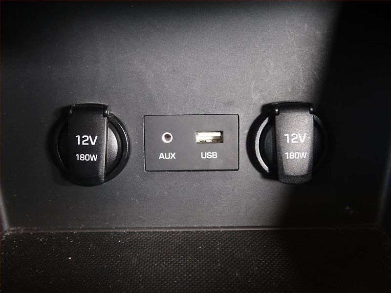 Hyundai i30 (2018) 1.0 T-GDI, Tempomat - fotka 16 z 17