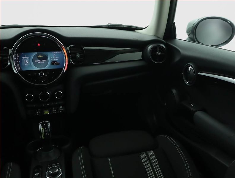 Mini Ostatní (2022) Cooper SE 32 kWh, SoH 96% - fotka 8 z 17
