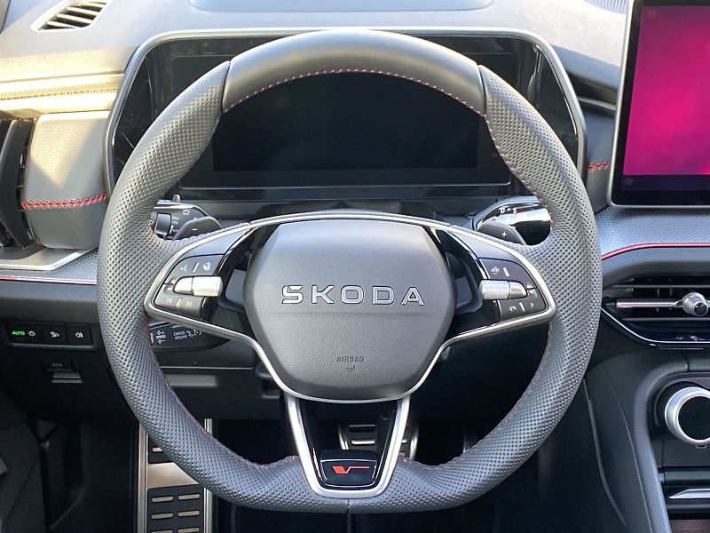 Škoda Kodiaq (2025) 2,0 TSI 4x4 DSG RS - fotka 6 z 35
