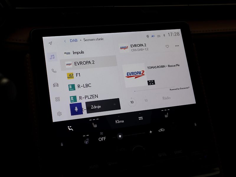 Lexus LBX 1,5 HEV Relax FWD 67kW CZ - fotka 28 z 39