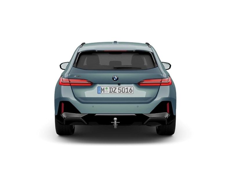 BMW Řada 5 520d xDrive Touring M-Sport - fotka 5 z 7
