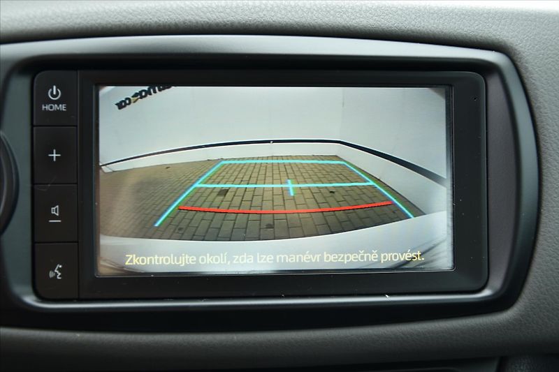 Toyota Yaris 1.5 VVT-i 82kW SERVIS.KNIHA ČR - fotka 21 z 23