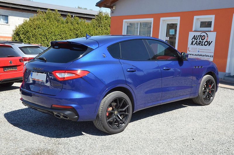 Maserati Levante (2018) S 316kW SQ4 GranSport 106tkm - fotka 4 z 9