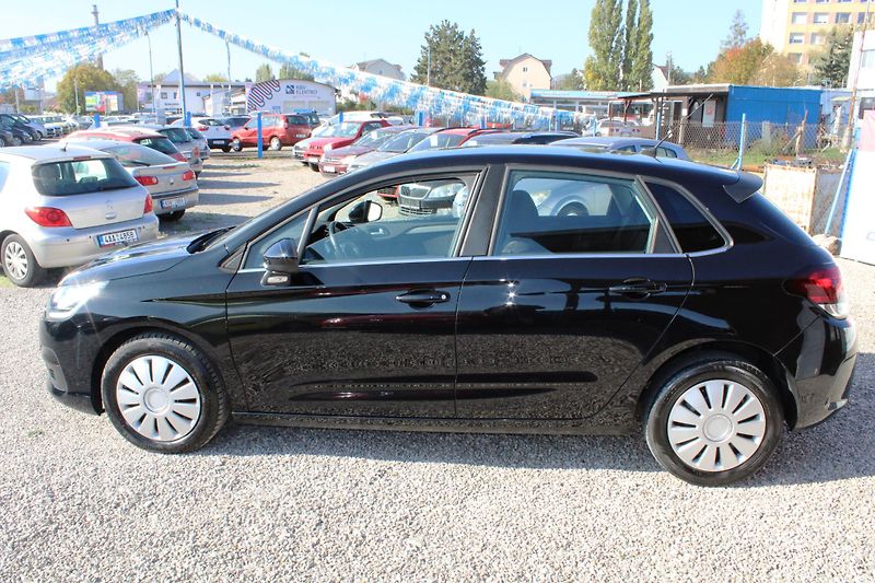 Citroën C4 (2015) 1,2i KLIMA NAVI TEMPOMAT PC - fotka 4 z 16