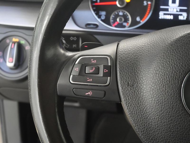 Volkswagen Passat - fotka 17 z 25