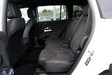 Mercedes-Benz GLB 250i 4Matic/AMG/AT/225 PS/Led - náhled 34