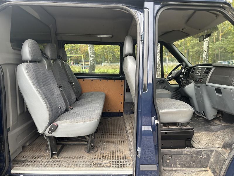 Ford Transit 300 L1H2 5 MÍST TREND 115 PS - fotka 5 z 17