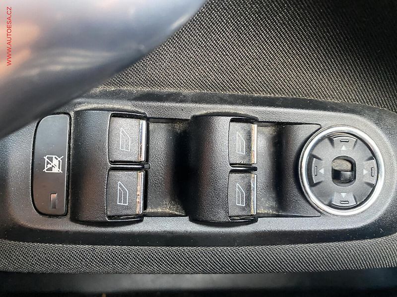 Ford Mondeo (2009) 1.6i, ČR, Trend - fotka 13 z 14