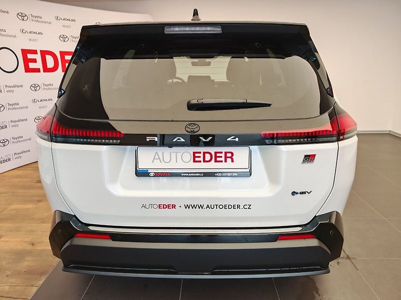 Toyota RAV4 2.5 Hybrid GR Sport 4WD e-CVT - fotka 5 z 47