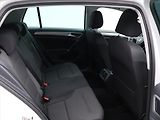 Volkswagen Golf 1,2 TSI 77kw ORIG.ALU Perleť - náhled 12