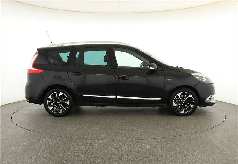 Renault Grand Scénic (2015) Bose 2.0 dCi, Automat, 7 míst - fotka 6 z 17