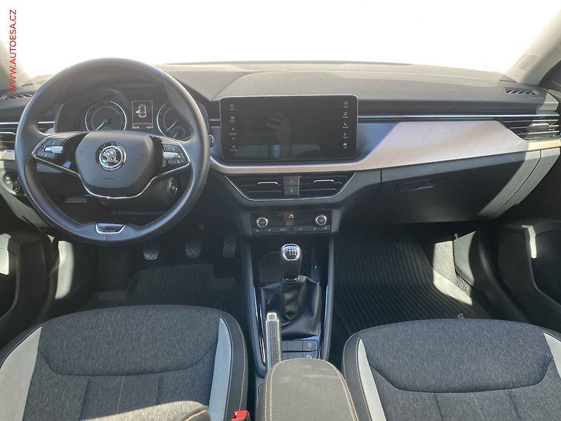 Škoda Scala (2022) 1.5 TSi, ČR, Style, navi - fotka 8 z 19