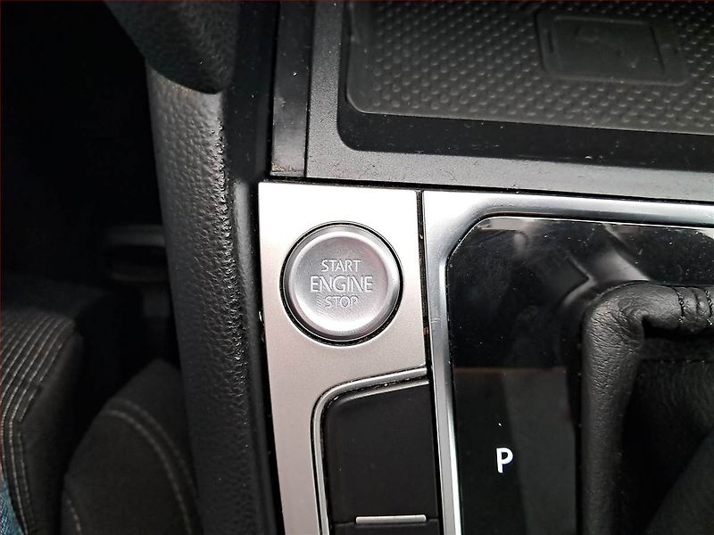Volkswagen Passat (2015) Comfortline 2.0 TDI, Automat - fotka 16 z 20