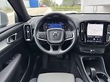 Volvo XC40 B3 FWD // CORE // 1. maj. //ČR - náhled 18