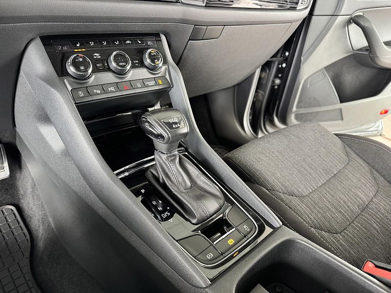 Škoda Kodiaq 1,4TSI DSG*4x4*STYLE*360K*Pano - fotka 27 z 42