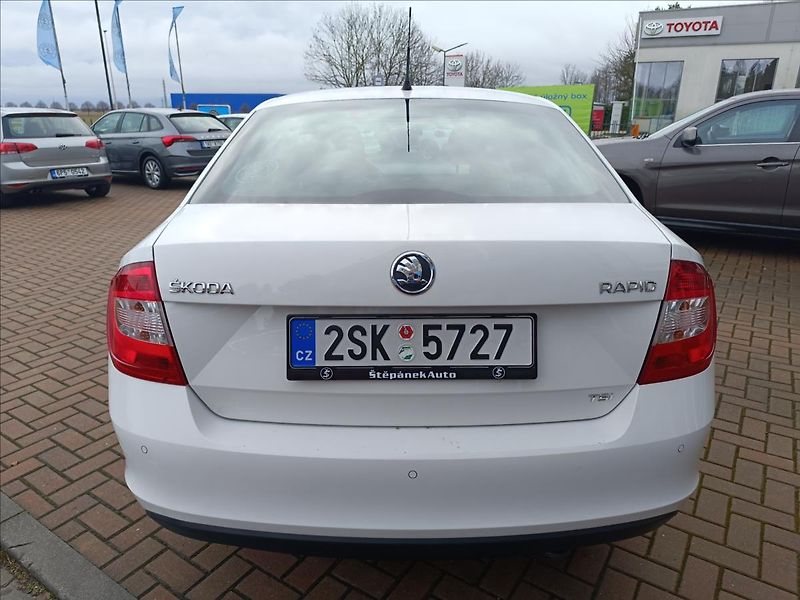 Škoda Rapid 1,2 TSi Ambition - fotka 6 z 17