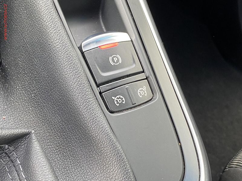 Renault Grand Scénic (2019) 1.7 dCi, Zen - fotka 13 z 16