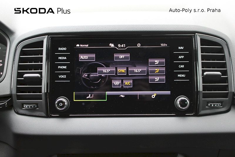 Škoda Karoq (2025) Sportline 1.5 TSI 110kw DSG - fotka 22 z 25