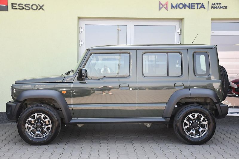 Suzuki Jimny 1,5 GLX AUTOMAT, 4X4 LONG - fotka 11 z 39