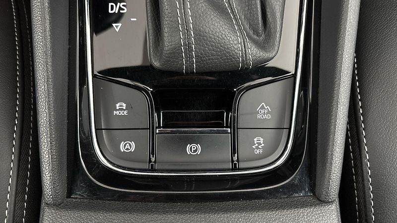 Škoda Kodiaq 2.0 TDI DSG 4x4 Sportline - fotka 26 z 32