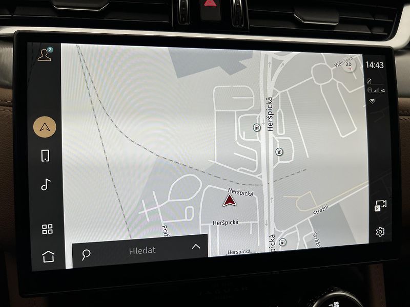 Jaguar F-Pace D200 S AWD AUT CZ 1.maj. - fotka 8 z 42