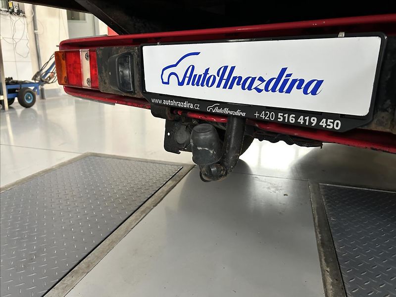 Volkswagen Transporter 2,5   96kW,6.MÍST,VALNÍK,TAŽNÉ - fotka 10 z 18