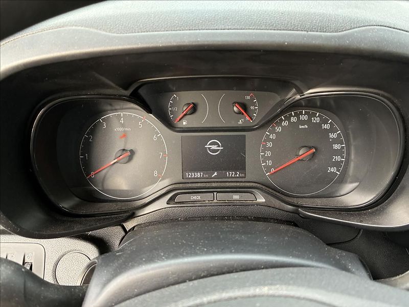 Opel Combo 1.2 T 81 kW 5 míst ČR DPH - fotka 13 z 17