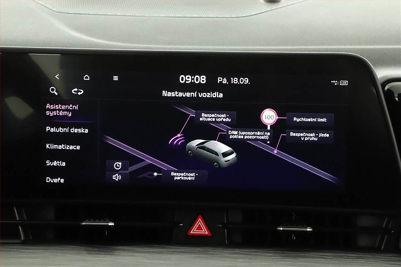Kia Sportage (2022) Exclusive 1.6 T-GDI MHEV - fotka 13 z 17