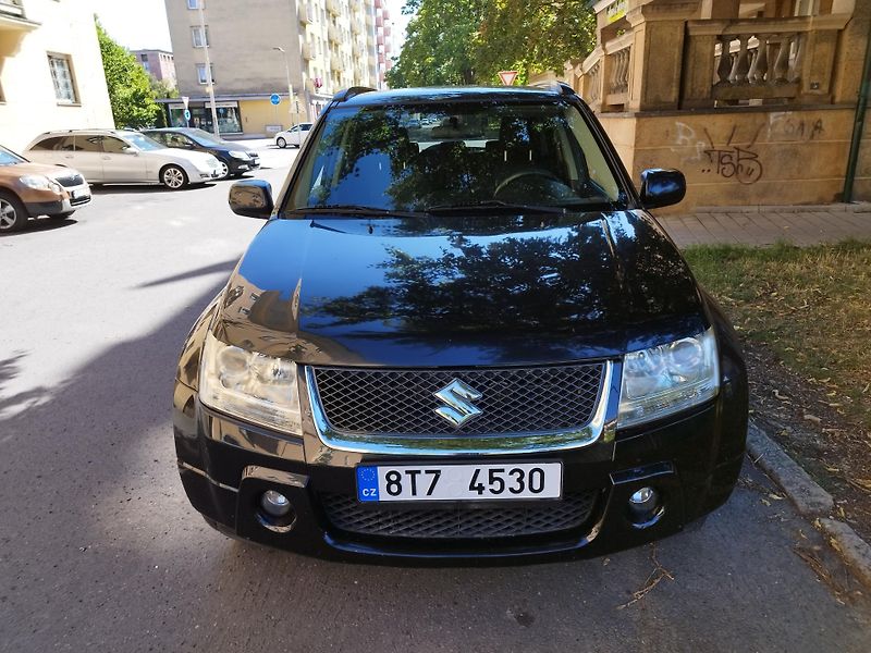 Suzuki Grand Vitara (2007) - fotka 6 z 26