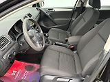 Volkswagen Golf 1.6, 75kW, Aut. Klima, Výhřevy - náhled 6