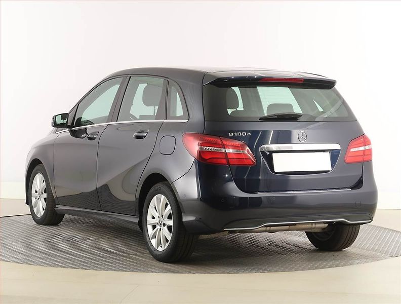 Mercedes-Benz Třídy B (2017) B 180 CDI, Automat, Serv.kniha - fotka 4 z 22