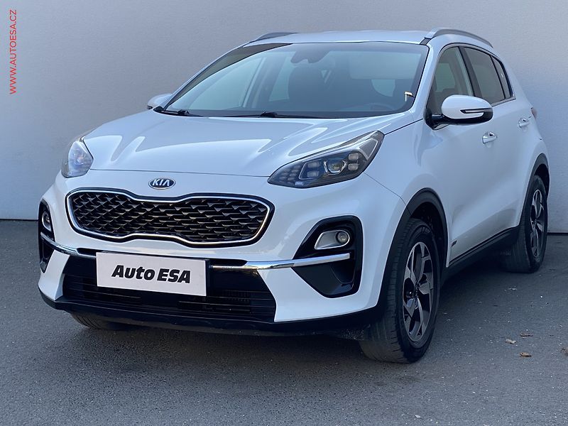 Kia Sportage (2019) 1.6 T-GDi AWD, Exclusive - fotka 3 z 17