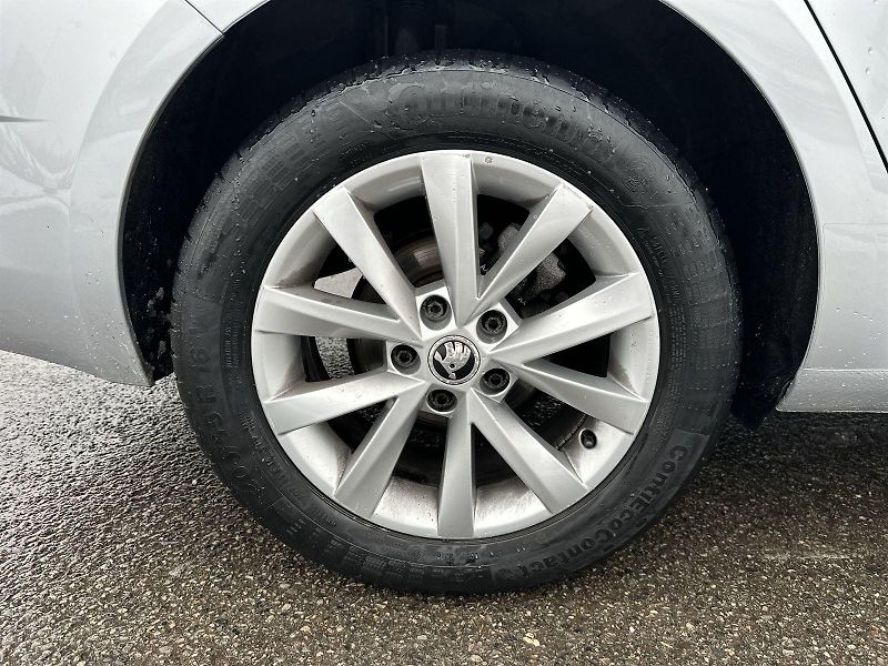 Škoda Octavia (2018) 1.6 TDI Style - fotka 25 z 26