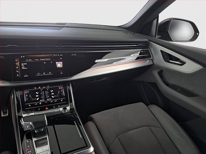 Audi Q8 (2019) 50 TDI - fotka 8 z 17