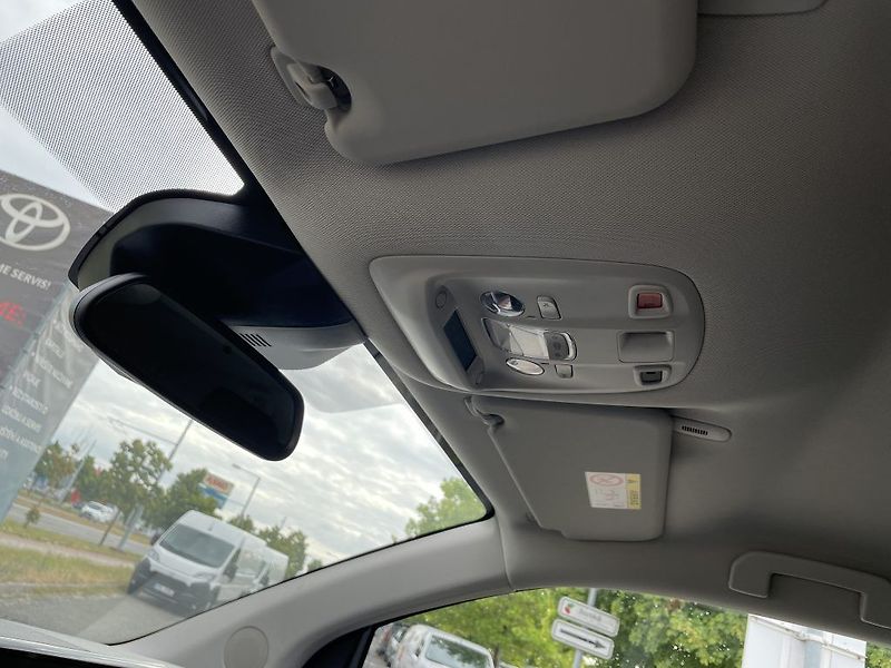 Toyota ProAce Verso 2.0D 6MT Family ODBĚR IHNED - fotka 27 z 28