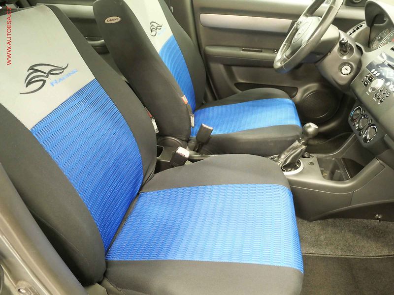 Suzuki Swift (2008) 1.3i, AC, STK9/28 - fotka 11 z 19