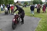 Ve Varnsdorfu se potkali majitelé několika desítek automobilových veteránů.