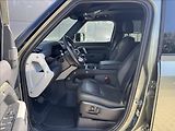 Land Rover Defender 3,0 110 D250 X-Dynamic SE ČR D - náhled 11