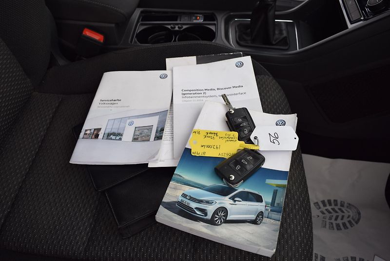 Volkswagen Touran (2017) 1.2TSI 81kw CLBMT 7MÍST TAŽNÉ - fotka 45 z 45