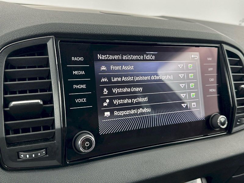 Škoda Karoq (2024) DSG 1.5TSI 110kW Selection Fre - fotka 12 z 31