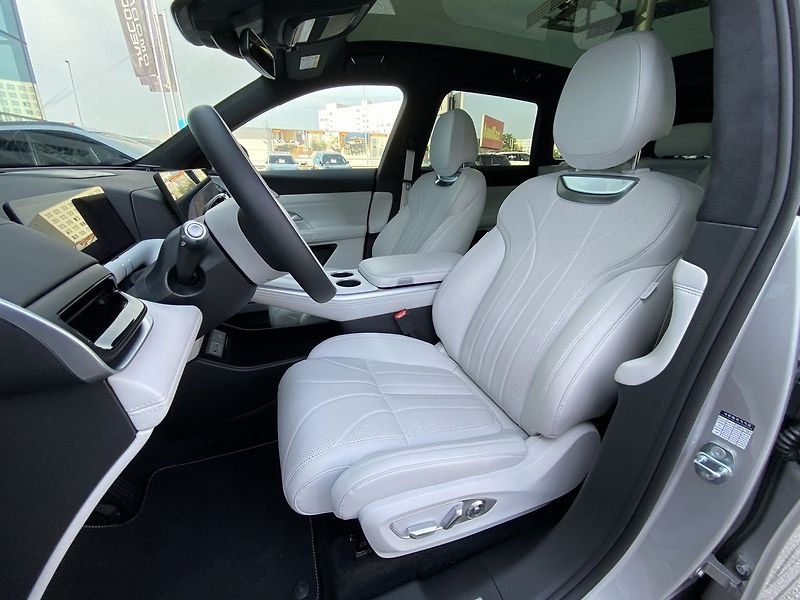 Xpeng G9 (2025) AWD Performance - fotka 18 z 37