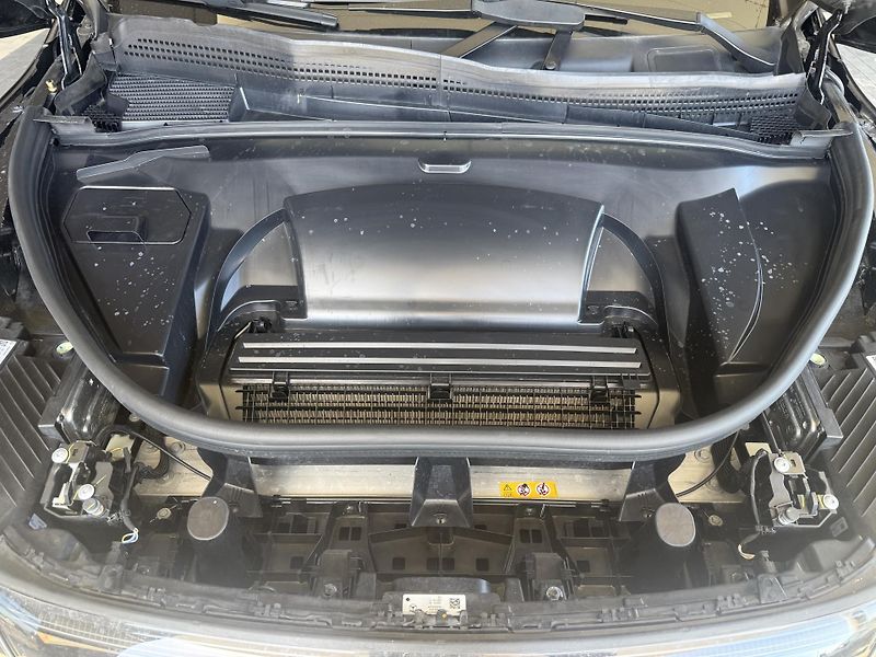 Mercedes-Benz EQE (2023) EQE 43 AMG 4MATIC SUV - fotka 9 z 54