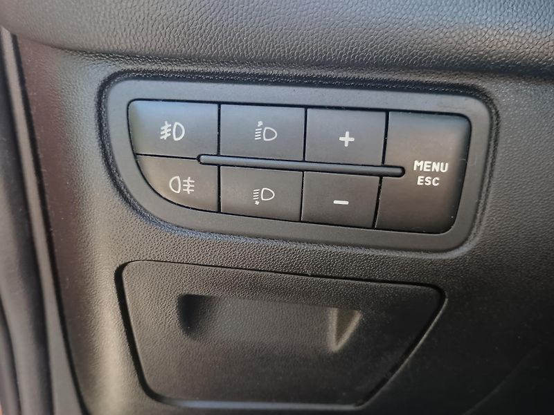 Fiat Punto (2014)  sada alu kol stáří dva roky - fotka 11 z 20