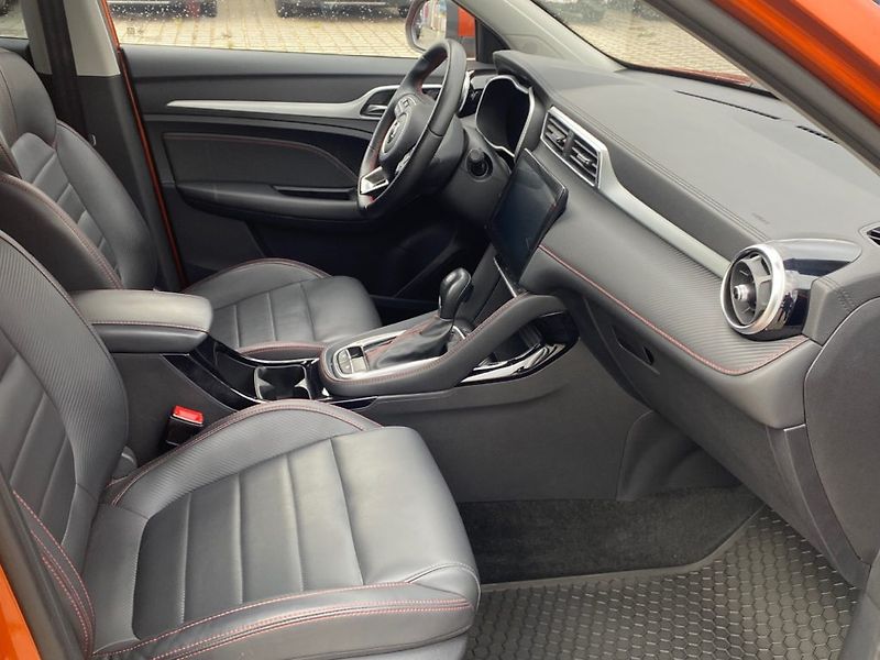 MG ZS (2023) 1,0 T. Exclusive (82kW) Aut. - fotka 7 z 33