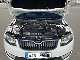 Škoda Octavia 2,0 TDi 135kw DSG 4x4 Klimatr. - náhled 21